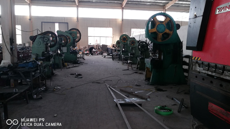 生產(chǎn)車(chē)間